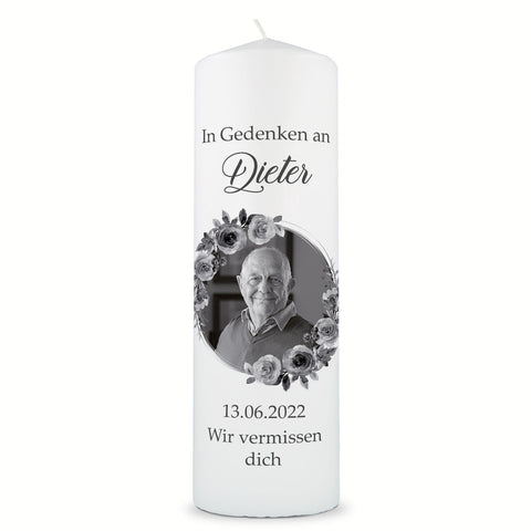 Große Kerze "In Gedenken" - Trauerkerze mit Foto, Namen & Datum