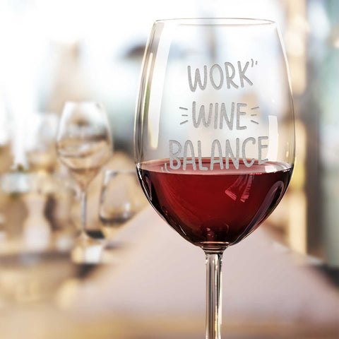 Leonardo Weinglas mit Gravur "Work Wine Balance" Design