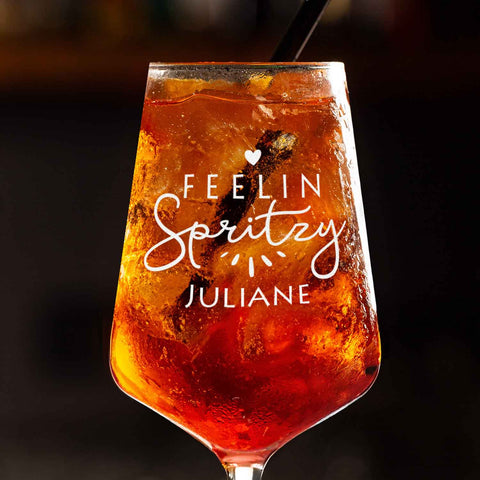 Kieliszek do wina Leonardo z grawerem - "Feelin Spritzy" z imieniem