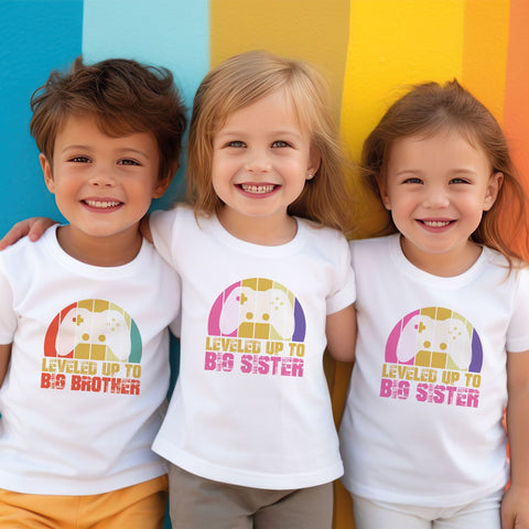 Dziecięcy T-shirt z nadrukiem – Leveled up Big Sister