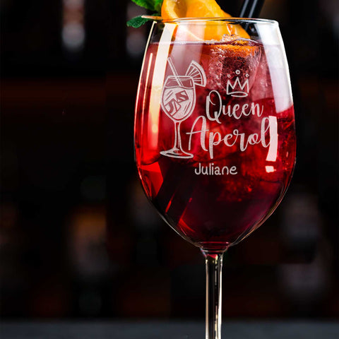 Kieliszek Leonardo z grawerem - "Queen Aperol" z imieniem