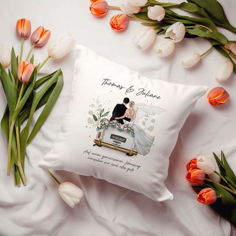 Coussin imprimé avec configuration en design de voiture de mariage