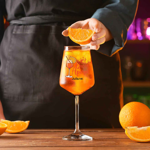 Kieliszek do wina Leonardo z nadrukiem UV - "Queen Aperol" z imieniem