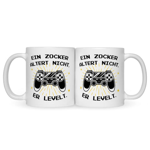 Bedruckte Tasse mit Spruch - Ein Zocker altert nicht er levelt