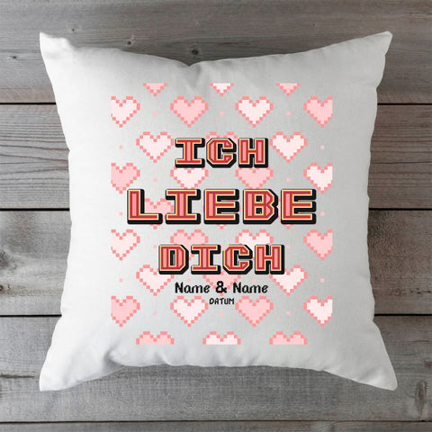 Bedrucktes Kissen mit Motiv "Pixel Heart"