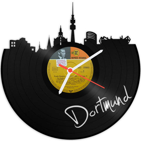 Schallplattenuhr Skyline mit Deiner Stadt